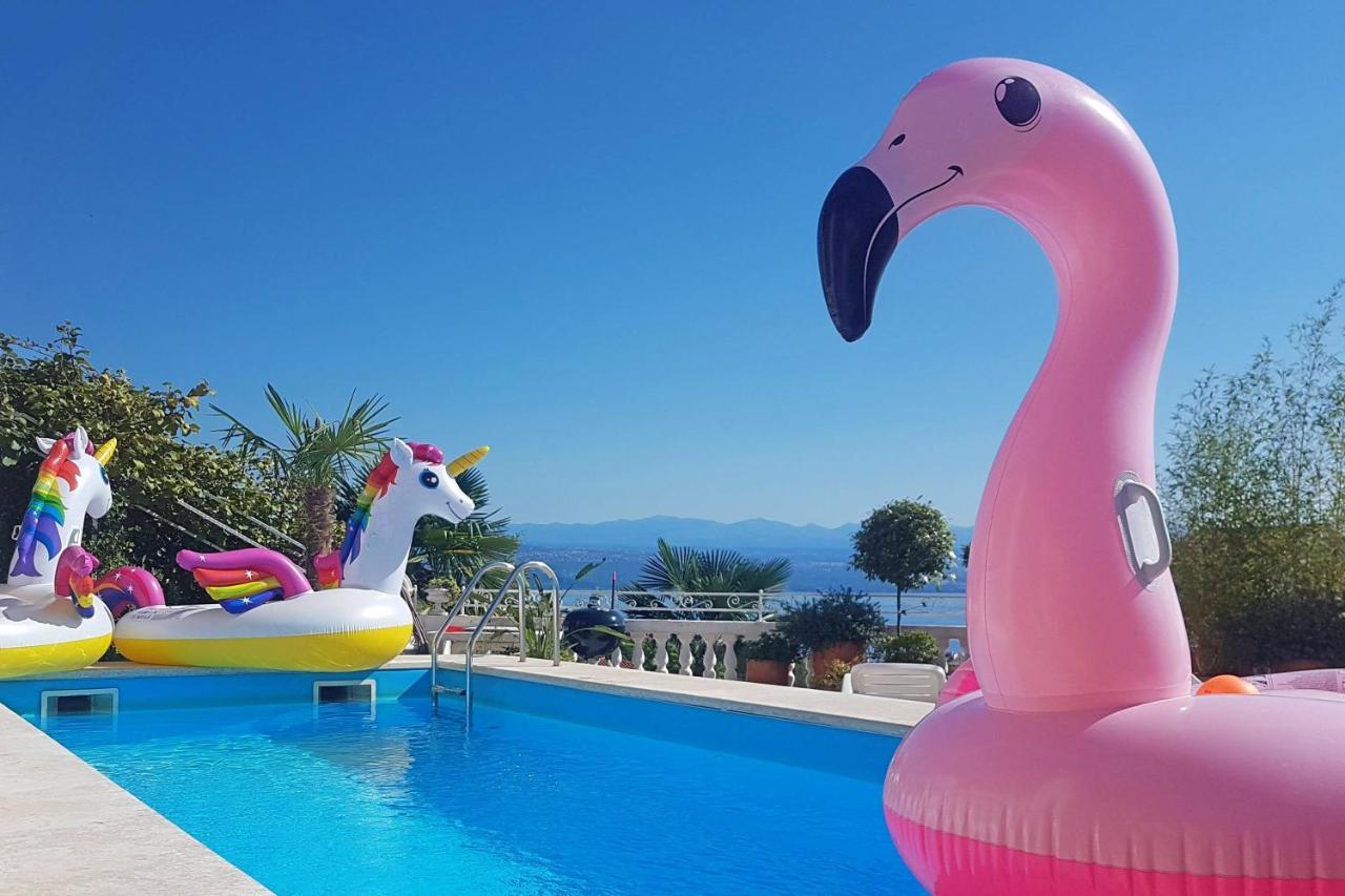 Family Friendly Apartments With A Swimming Pool Lovran, Opatija - 14178 Eksteriør billede