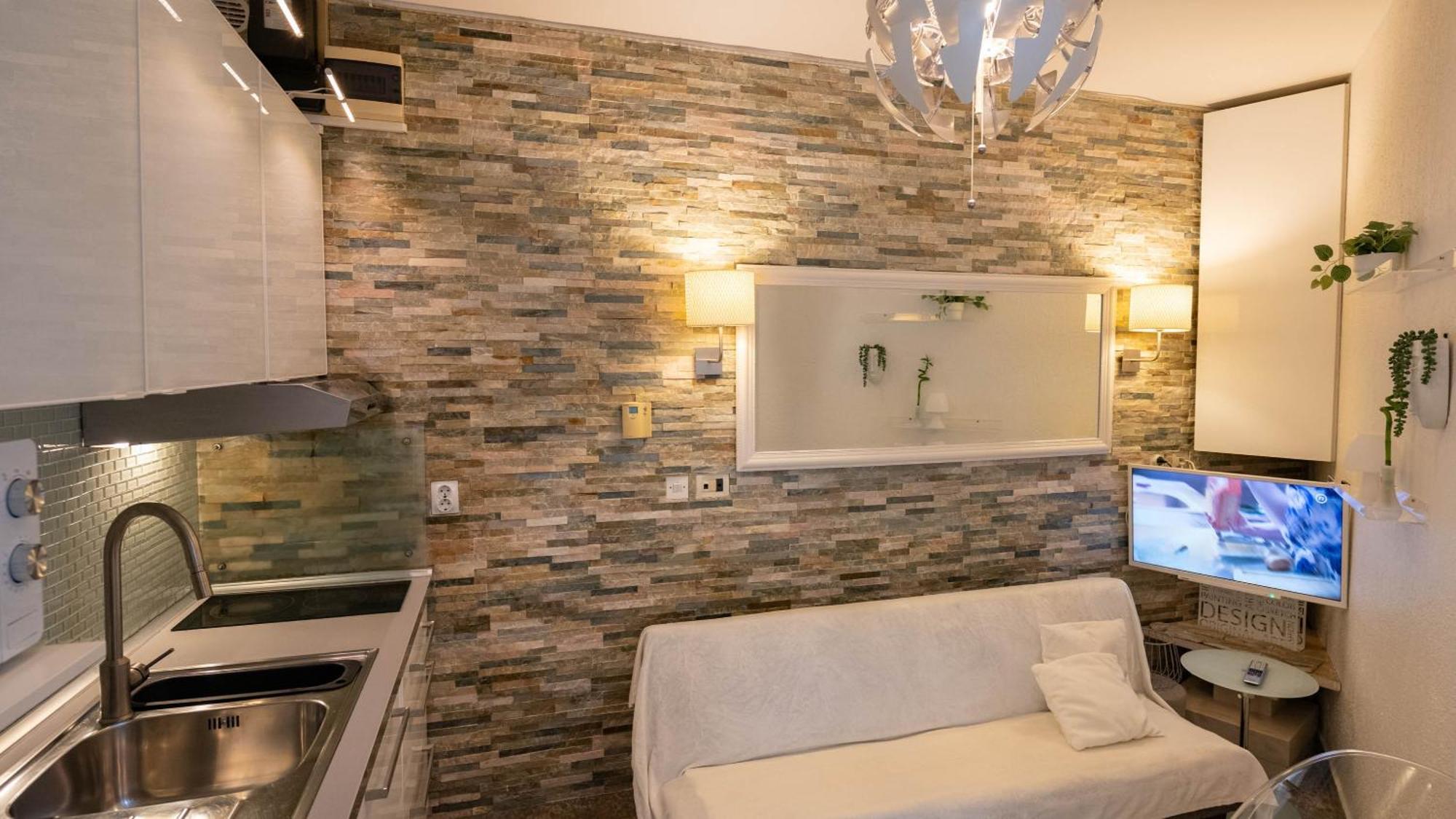 Family Friendly Apartments With A Swimming Pool Lovran, Opatija - 14178 Værelse billede