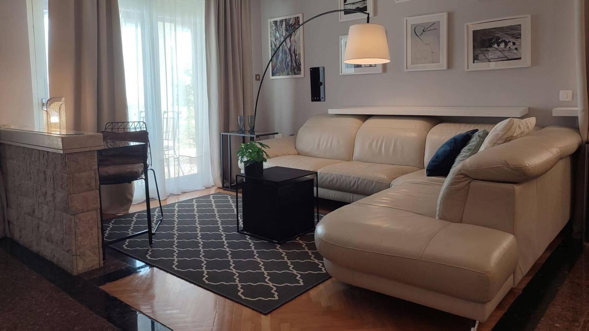 Family Friendly Apartments With A Swimming Pool Lovran, Opatija - 14178 Eksteriør billede